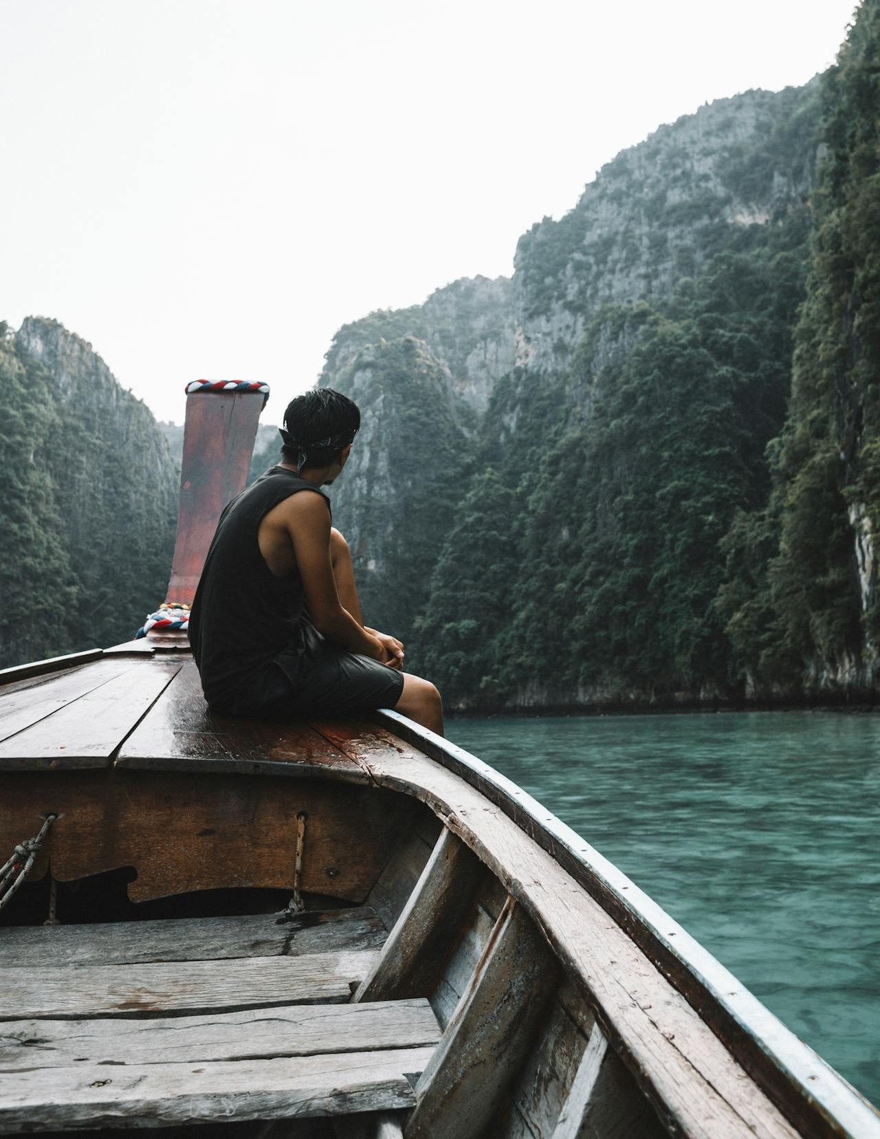 Phi Phi Island Tour by Speedboat from Phuket